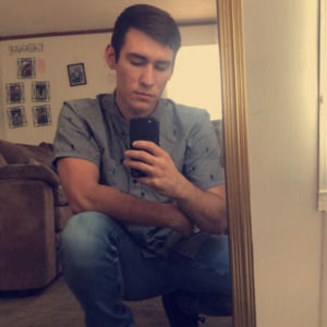 Meet your Posher, Dustin